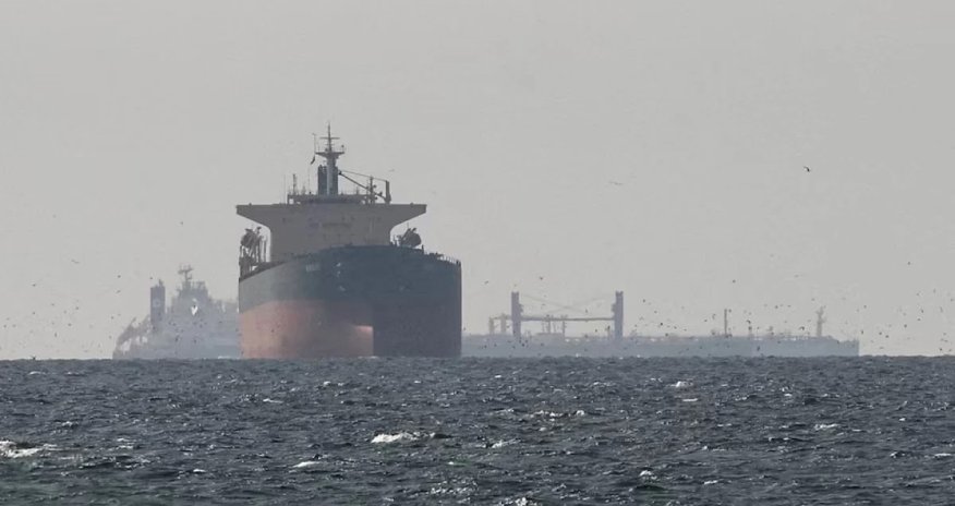 
Танкеры с иракской нефтью начали проходить через Ормузский про