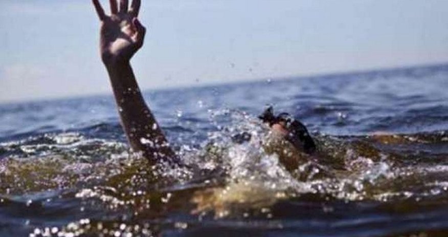 16 yaşlı oğlan dənizdə batdı - axtarılır