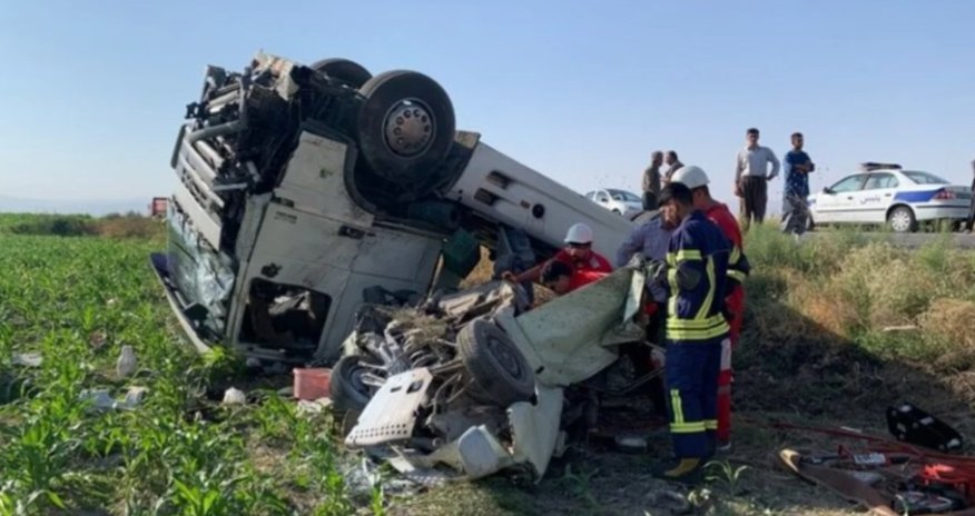 İranda ağır yol qəzasında 6 nəfər ölüb