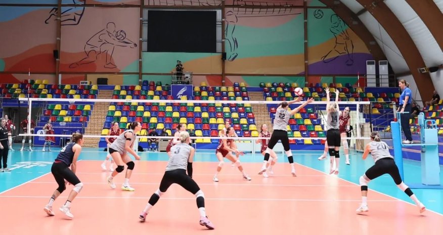 Qadın voleybolçulardan ibarət Azərbaycan millisi Bakıda iki yoxlama oyunu keçirib