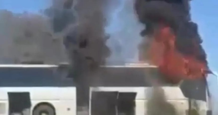 Qazaxıstanda sərnişin avtobusu yanıb