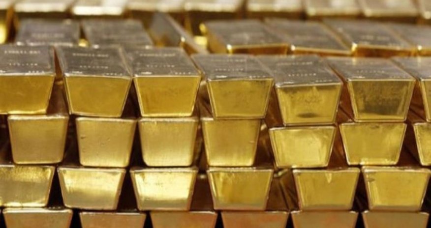 Золото дорожает третью сессию подряд в ожидании данных по инфляции в США