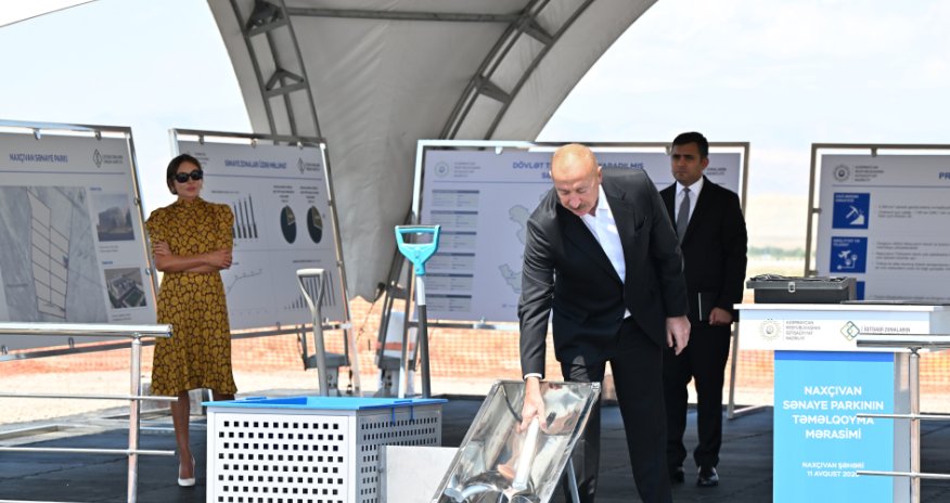 Prezident Naxçıvan Sənaye Parkının təməlini qoyub - Yenilənib