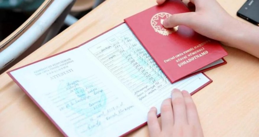 Bakıda 4 490 nəfər məktəbi fərqlənmə attestatı ilə bitirib