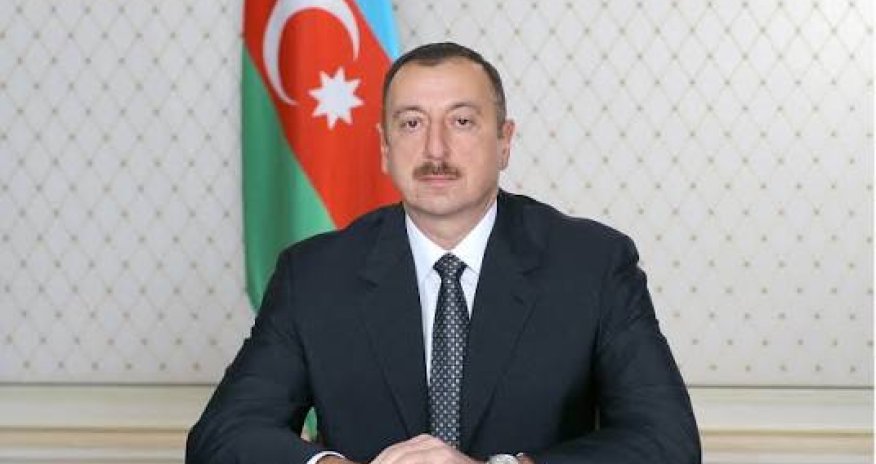Əliyev İndoneziya prezidentini Müstəqillik Günü münasibətilə təbrik edib