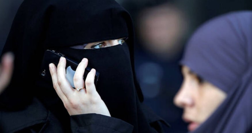 В Португалии запретили ношение никаб