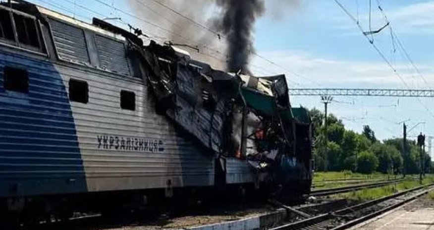 Реактивный дрон попал в пассажирский поезд в Одессе. В Харькове &mdash; в жилой дом
