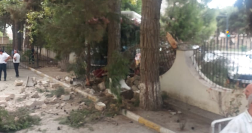Bakıda 51 nömrəli avtobus 3 avtomobillə toqquşub, yaralananlar var
