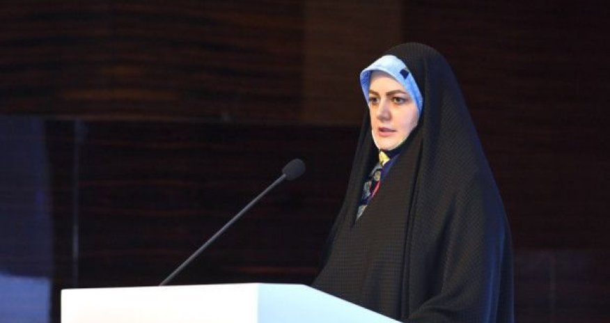 İran Prezidentinin qızı Mehriban Əliyevanı təbrik edib