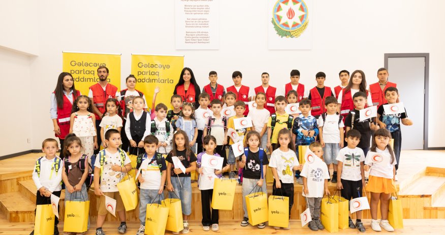 Yelo Bank Cəbrayılda birincilərin məktəb həyəcanına şərik oldu!