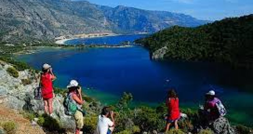 Azərbaycanın sağlamlıq turizmi imkanları Qazaxıstanda təqdim olunub