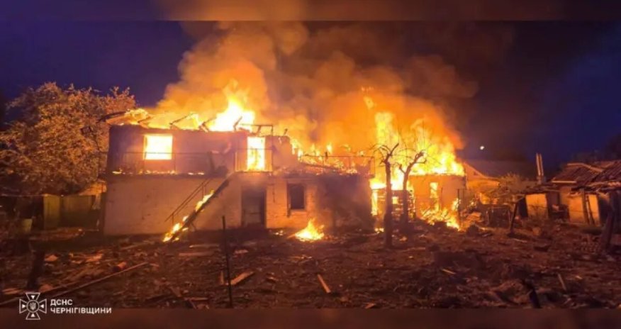 При ночной атаке в Каменском погибли четыре человека, есть раненые