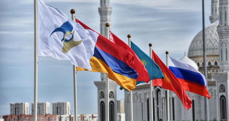 Армения подала жалобу в ЕАЭС на торговые ограничения со стороны России