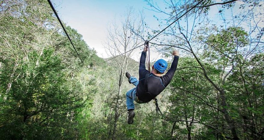 Şəkidə "Zipline" əyləncəsindən istifadə edən iki şəxsin həlak olması ilə bağlı cinayət işi başlanıb