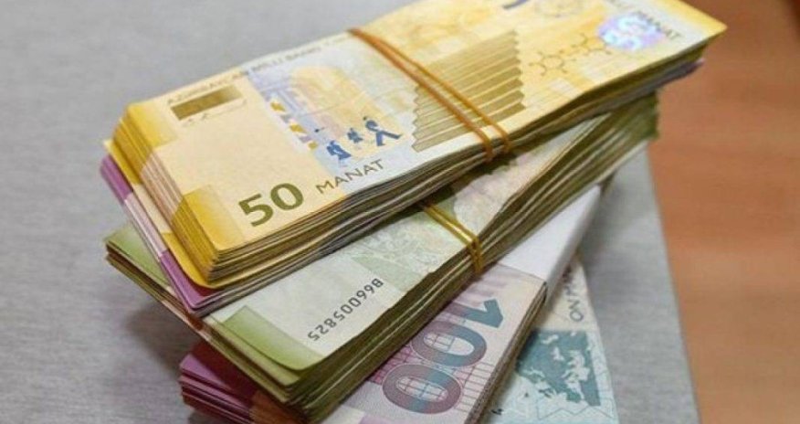 
Azərbaycanda muzdla çalışan işçilərin sayı 1 %-ə yaxın artıb