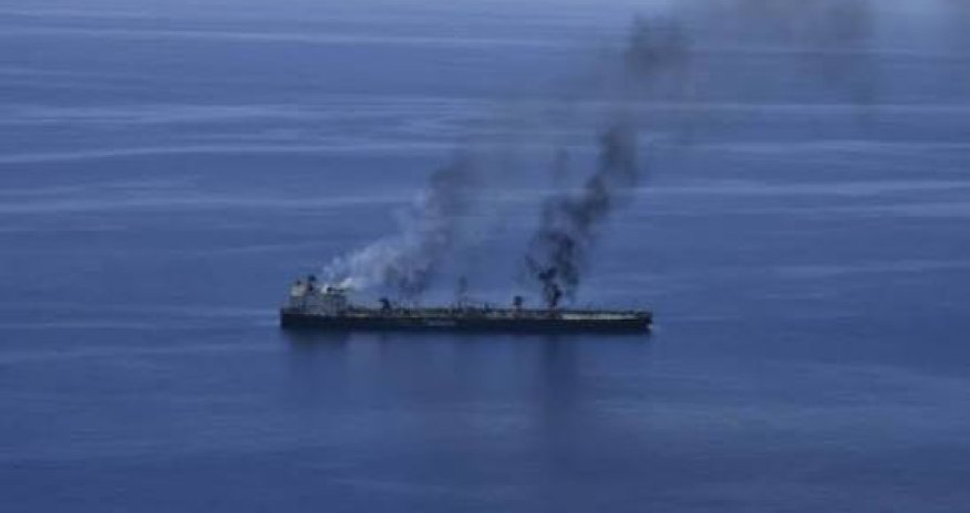UKMTO: Танкер поразили снарядом в Ормузском проливе