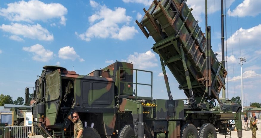 США обсуждают с Украиной передачу лицензии на устаревшие ракет к Patriot