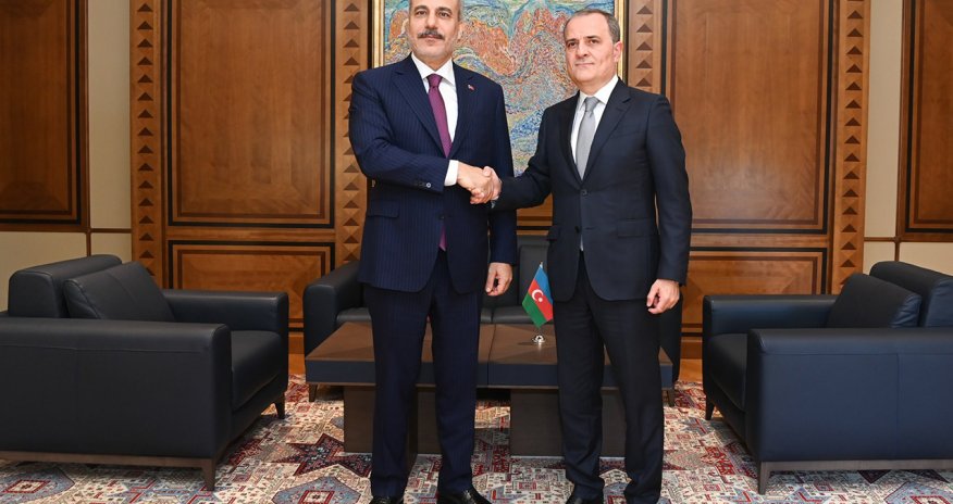 Hakan Fidan Bakıdadır - Bayramovla görüşüb