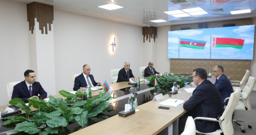 Азербайджан и Беларусь обсудили расширение торговых связей