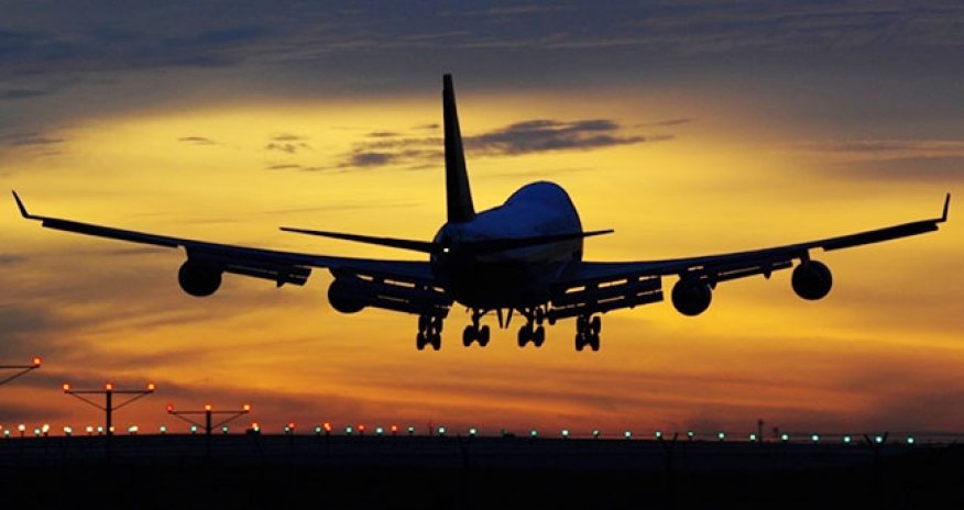 İranda "Boeing 737" texniki nasazlıq səbəbindən məcburi eniş edib