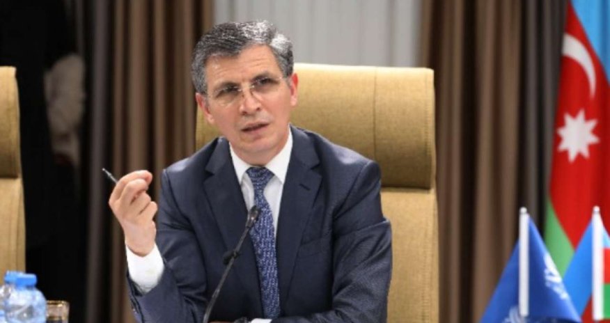 Zahid Oruc: İcbari tibbi sığortada deputatların belə keçə bilmədiyi baryerlər yaranıb