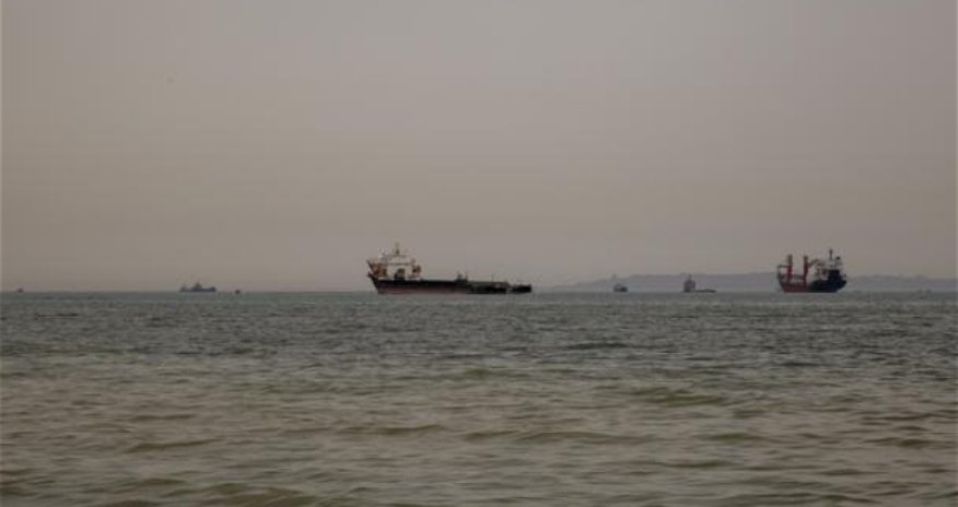Hörmüz boğazı yaxınlığında növbəti tanker hücuma məruz qalıb