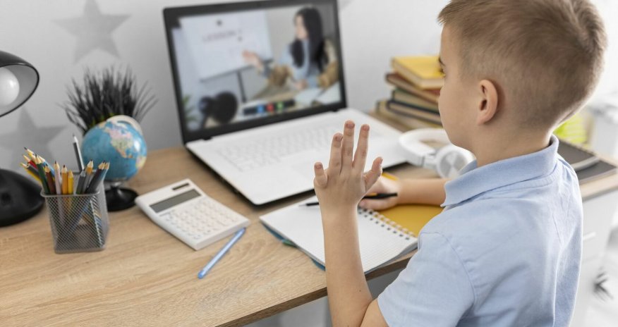 Five Baku schools shift to remote learning for Azerbaijan Grand Prix