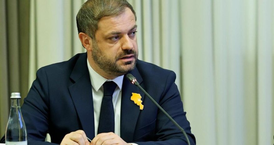 Армения экспортировала партию алюминиевой фольги в Азербайджан