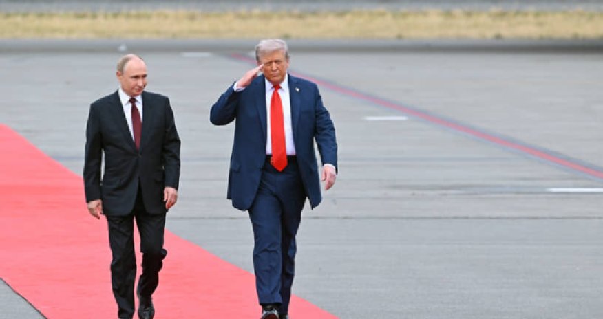 Трампа призвали отменить приглашение Путину
