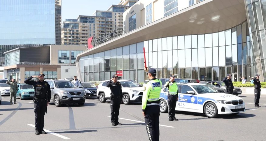 Şəhidlərin xatirəsi bir dəqiqəlik sükutla yad edilib