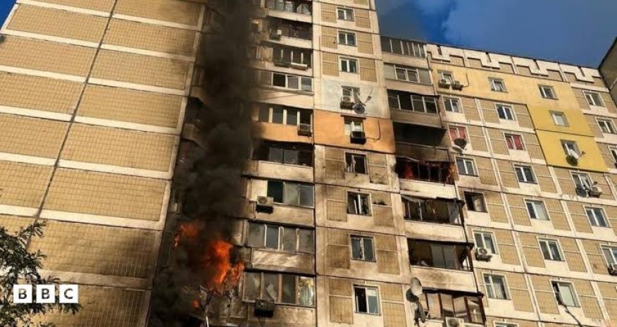 Российские дроны бьют по жилым домам в Киеве и Сумах: есть погибшие и раненые