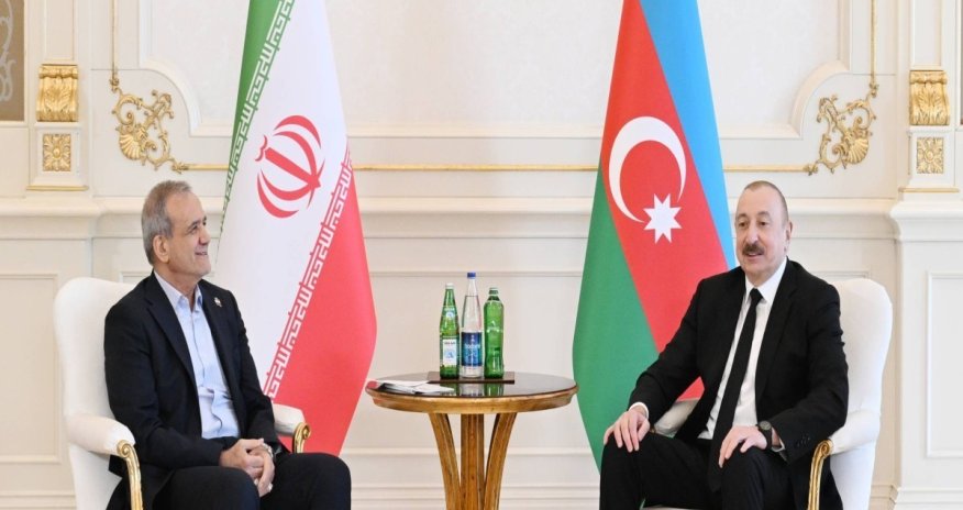 
Ilham Aliyev makes phone call to Masoud Pezeshkian