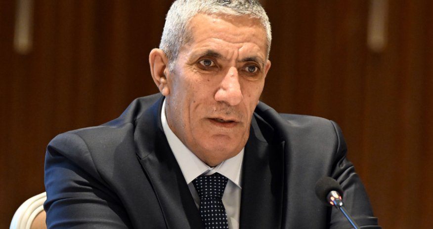 Siyavuş Novruzov: Bələdiyyələr 300&ndash;500 min qeydiyyatsız evdən vergi toplaya bilmir