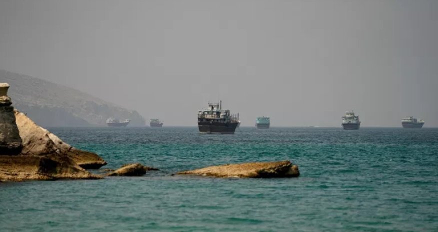 UKMTO: У берегов Омана атакован нефтяной танкер