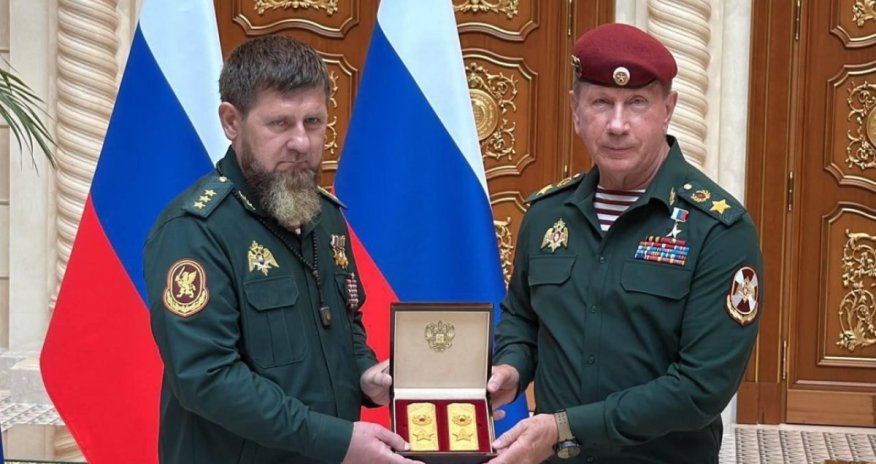 Кадырову присвоили звание генерала армии