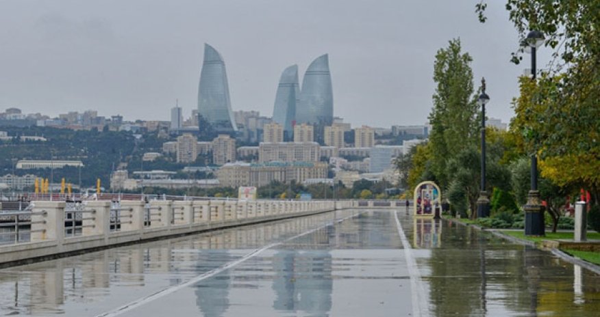 В Баку и на Абшероне завтра сохранится дождливая погода