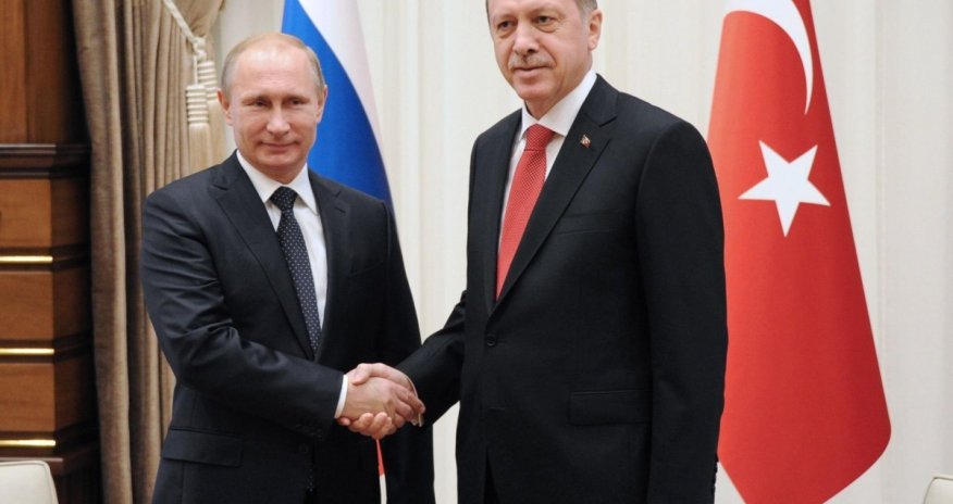 
Ərdoğan Putinlə Qara dənizdə naviqasiya təhlükəsizliyini müzakirə edib