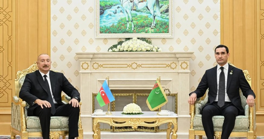 Əliyev və Sərdar Berdiməhəmmədov arasında görüş keçirilib
