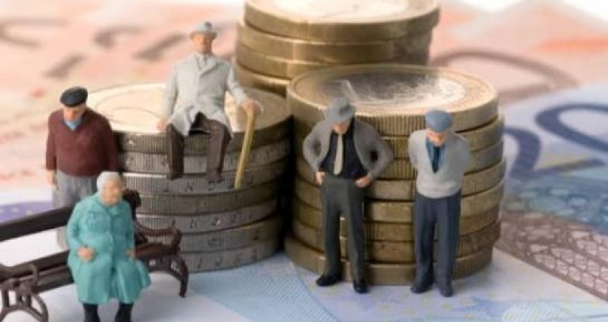 İşləyən pensiyaçıların sayı bir ildə 22% azalıb
