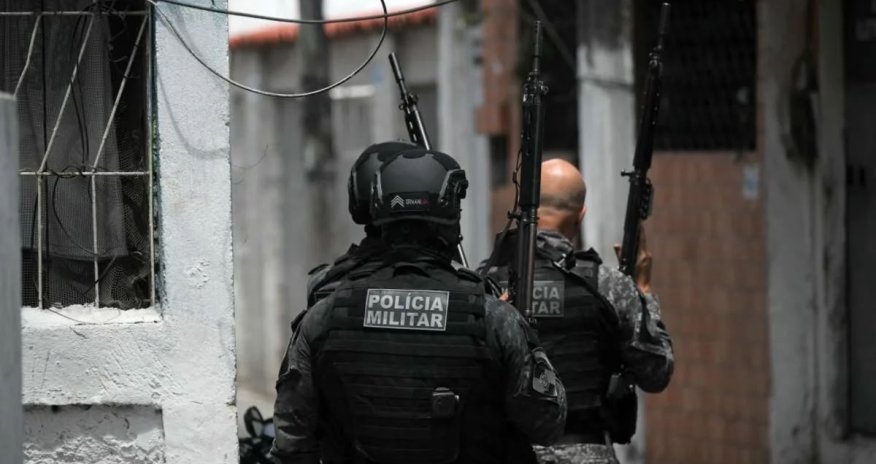 Braziliyada uşaq bağçasında 13 nəfəri girov götürən silahlı şəxs öldürülüb