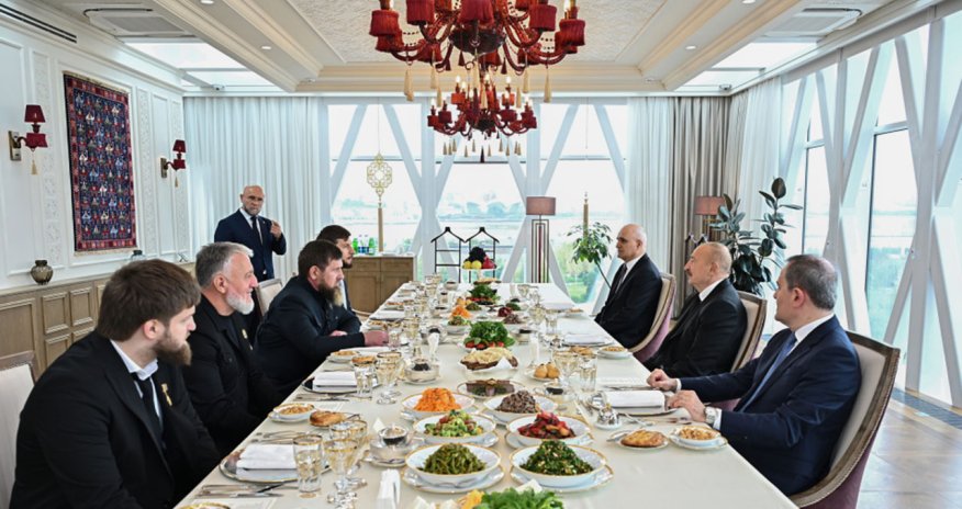 İlham Əliyev və Ramzan Kadırov birgə nahar ediblər