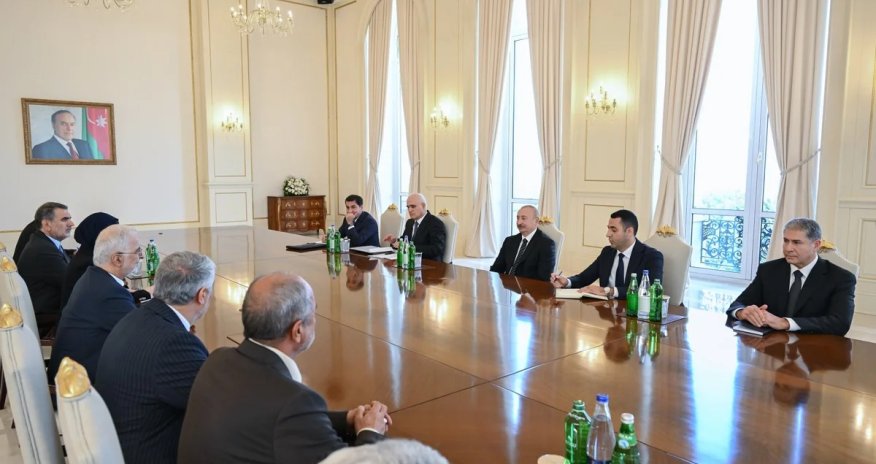 İlham Əliyev İranın daxili işlər nazirini qəbul edib