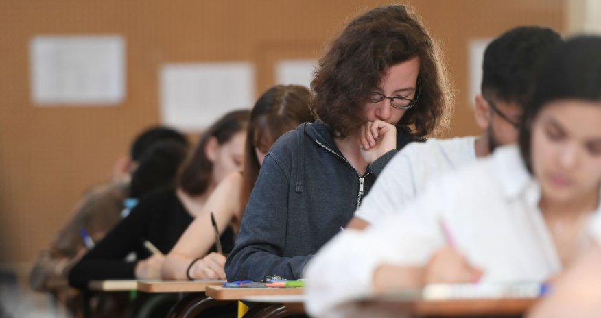 Prezident təqaüdçülərinin universitetlər üzrə bölgüsü açıqlanıb