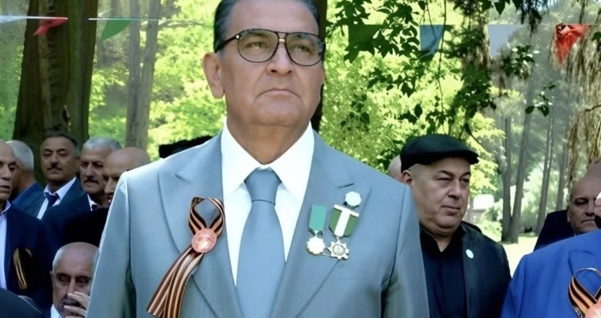 Məhkəmə Saleh Səmədova 8 il həbs cəzası verib