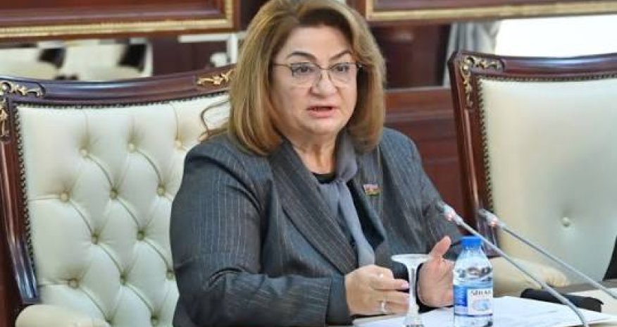 Hicran Hüseynova uşaqlar və gənclərlə maarifləndirmə işinin gücləndirilməsinə çağırıb