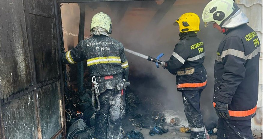 В многоэтажном жилом доме в Баку ликвидирован пожар, пострадавших нет