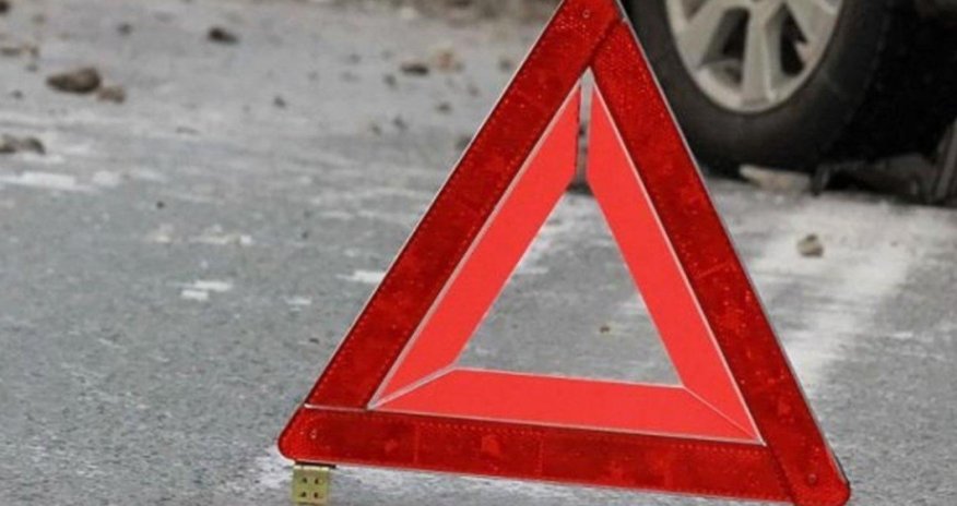 Naxçıvanda iki avtomobil toqquşub, 6 nəfər xəsarət alıb