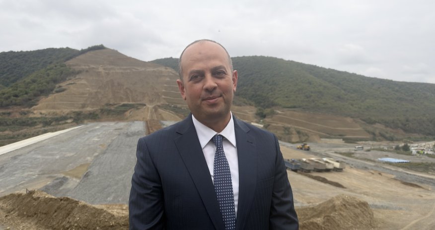 Akif Quliyev: Kür çayında suyun səviyyəsinin enməsi hazırda gözlənilmir