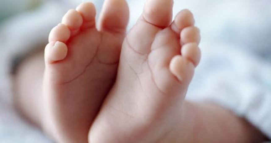 Bakıda iki yaşlı uşaq pilləkəndən yıxılaraq ölüb